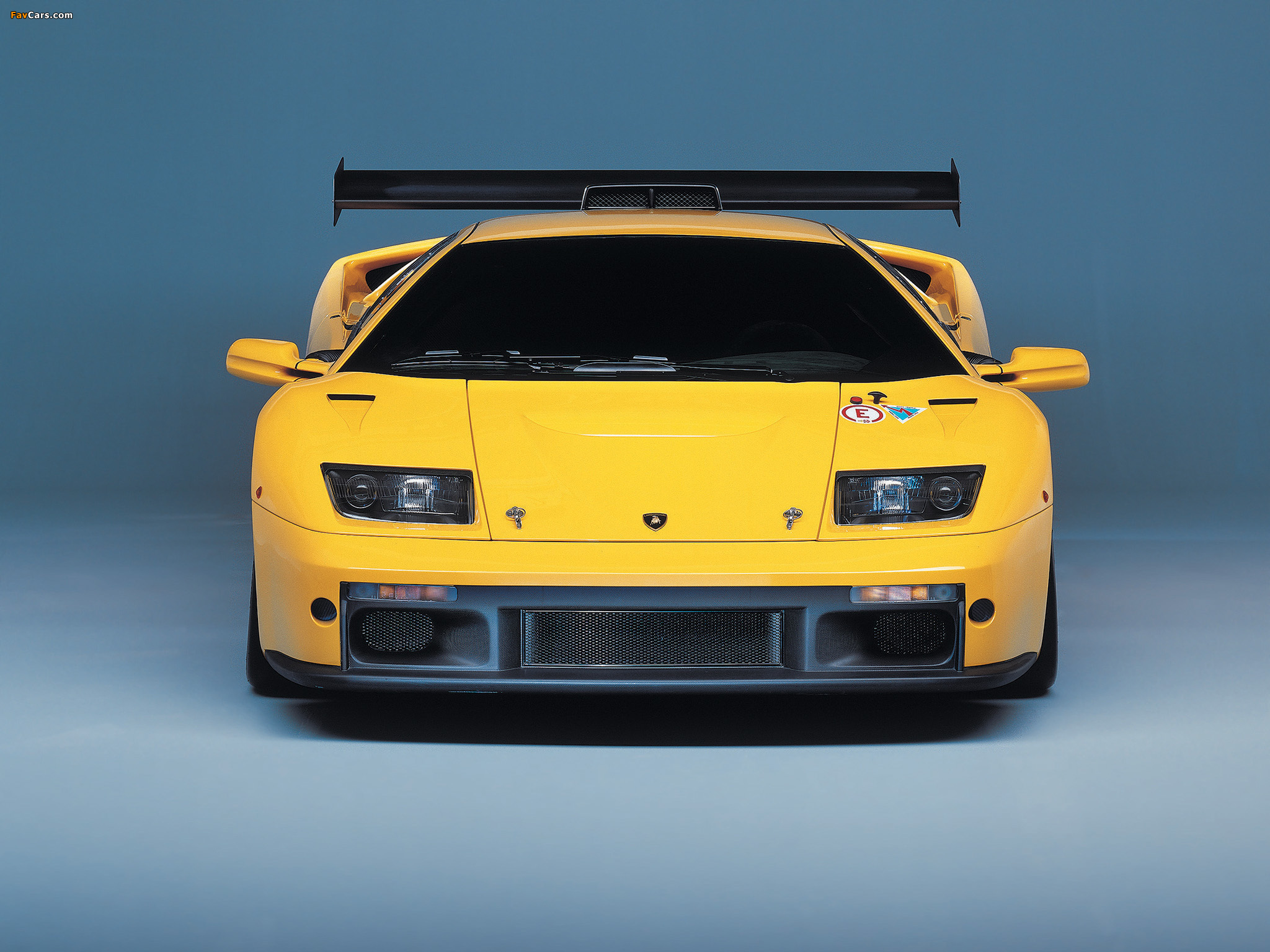 Lamborghini Diablo GT-R 2000 wallpapers (2048 x 1536)