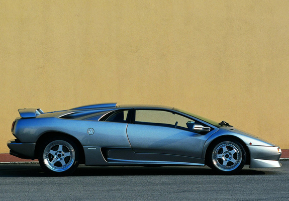 Photos of Lamborghini Diablo SV 1995–98