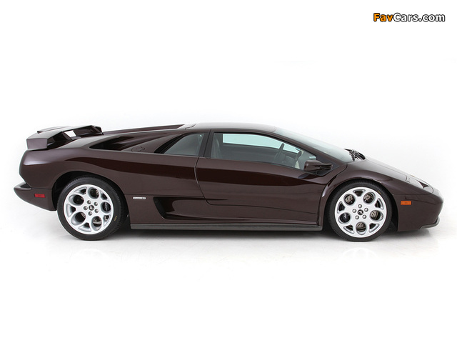 Pictures of Lamborghini Diablo VT 6.0 SE 2001 (640 x 480)