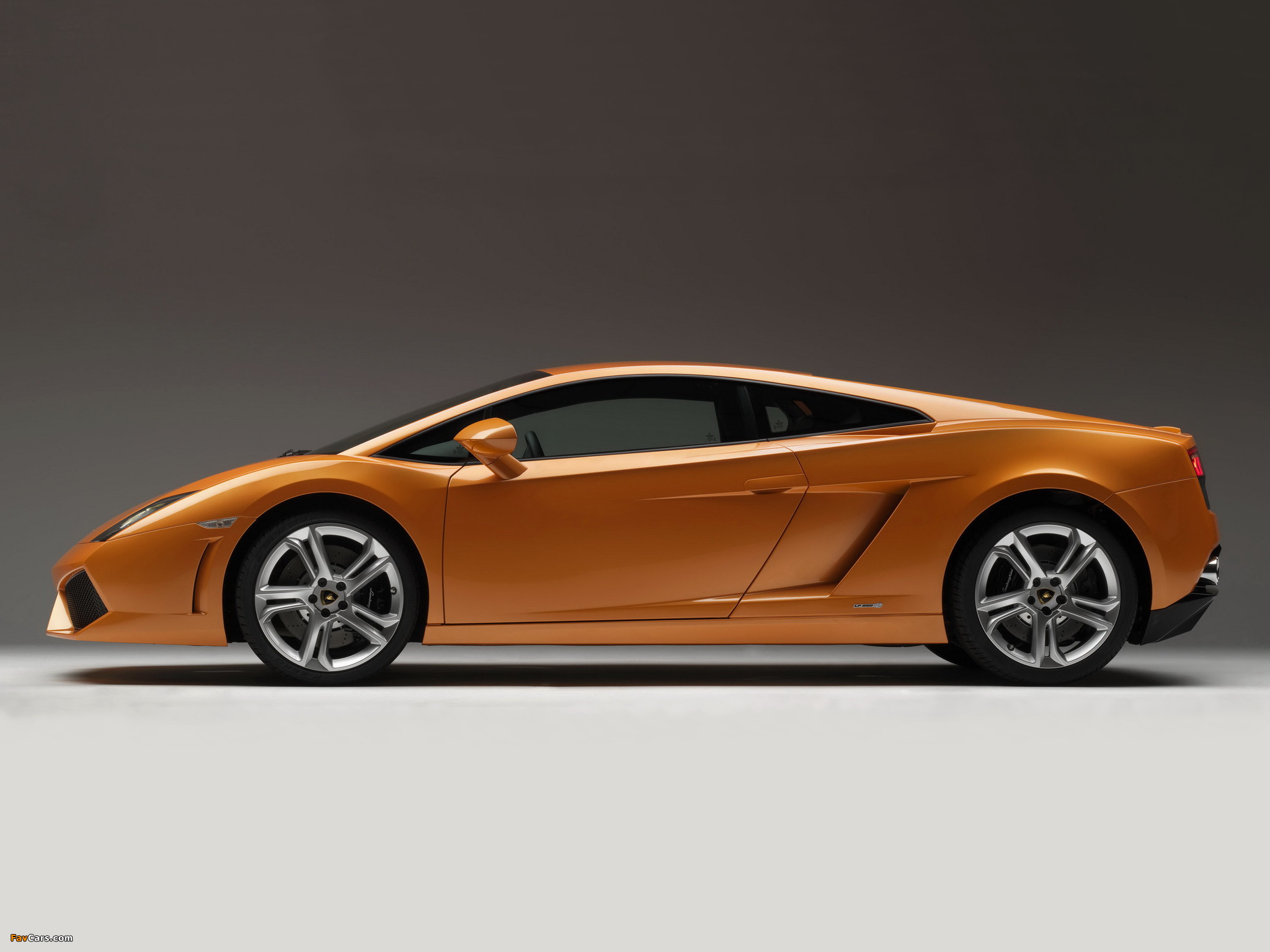 Images of Lamborghini Gallardo LP 550-2 2010–13 (2048 x 1536)