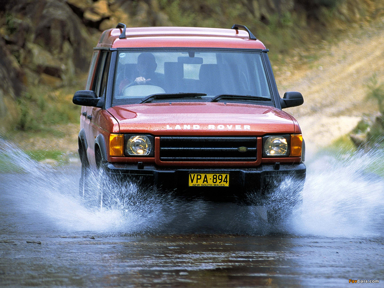 Дискавери история. Ленд Ровер Дискавери 1998. Land Rover Discovery 1998. Ленд Ровер Дискавери 2 1998. Land Rover Discovery II (1998).