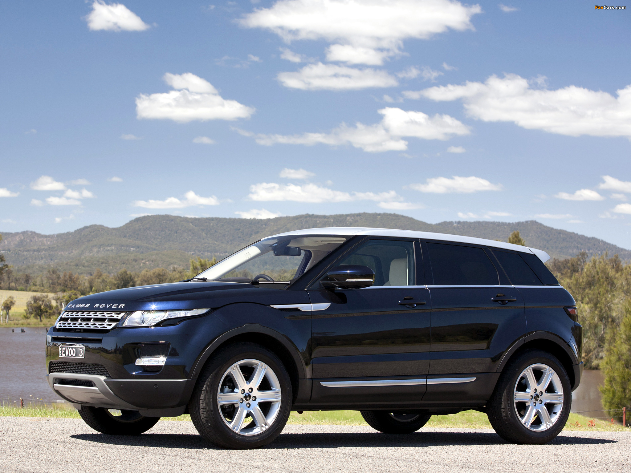 Images of Range Rover Evoque Prestige AUspec 2011 (2048x1536)