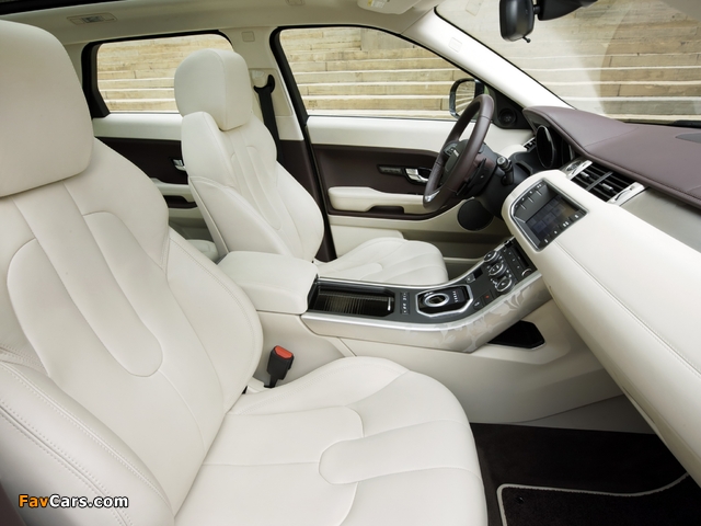Images of Range Rover Evoque Prestige 2011 (640 x 480)