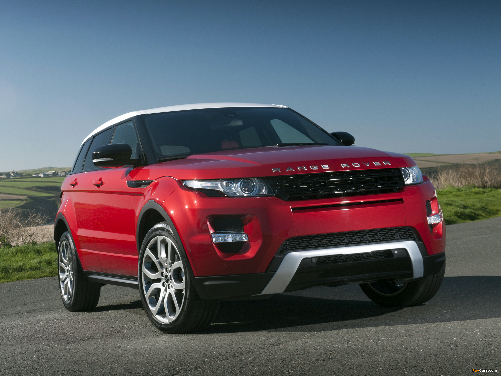 Range Rover Evoque Dynamic 2011 wallpapers (2048 x 1536)