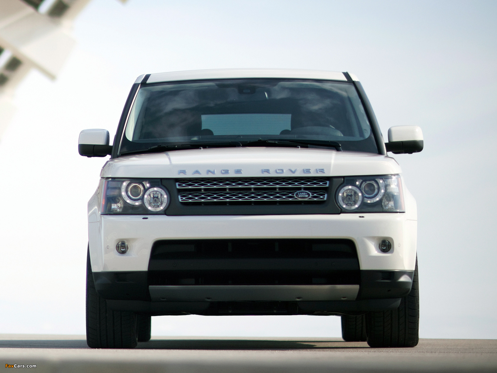 Images of Range Rover Sport Supercharged 2009–13 (1600 x 1200)