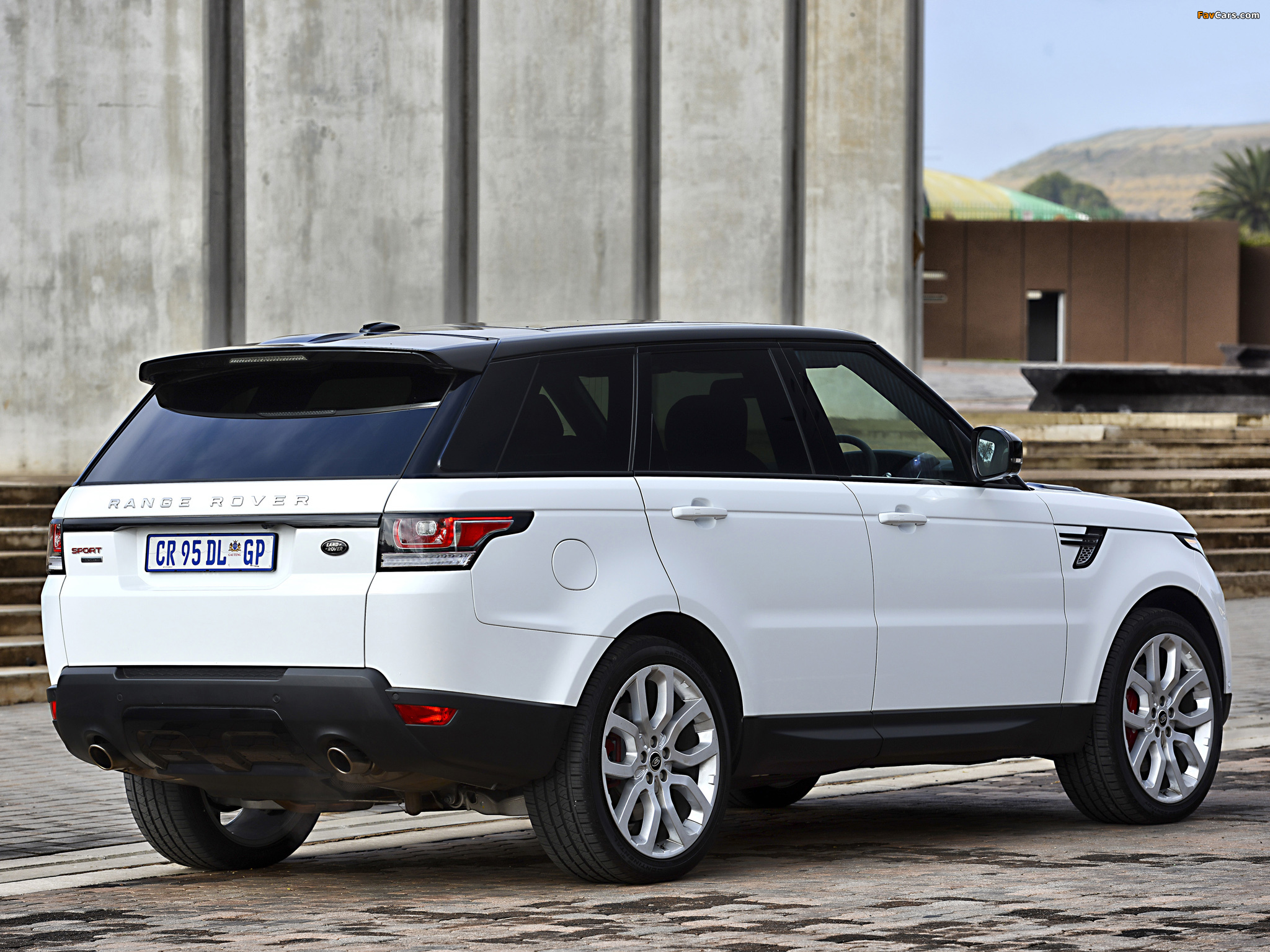 Range Rover Sport Supercharged ZA-spec 2013 images (2048 x 1536)