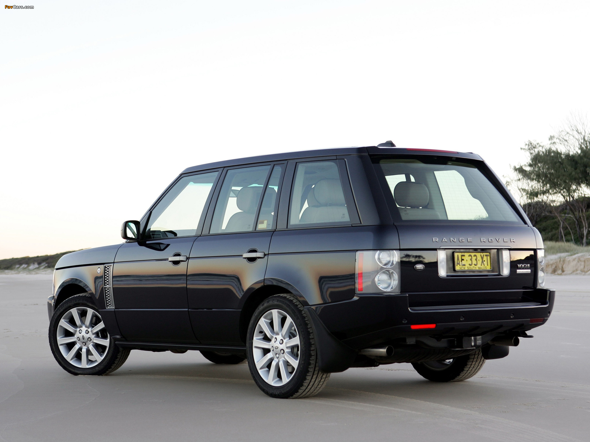 Рендж ровер вог l322. Рендж Ровер 2005. Range Rover Vogue 2005. Range Rover l322 2005. Land Rover range Rover Supercharged 2005.