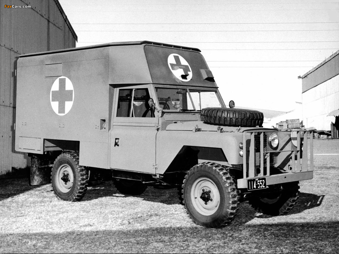 Land Rover Series IIA 109 GS Ambulance 1963–67 images (1280 x 960)