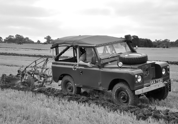 Land Rover Series III 88 Soft Top 1971–85 pictures