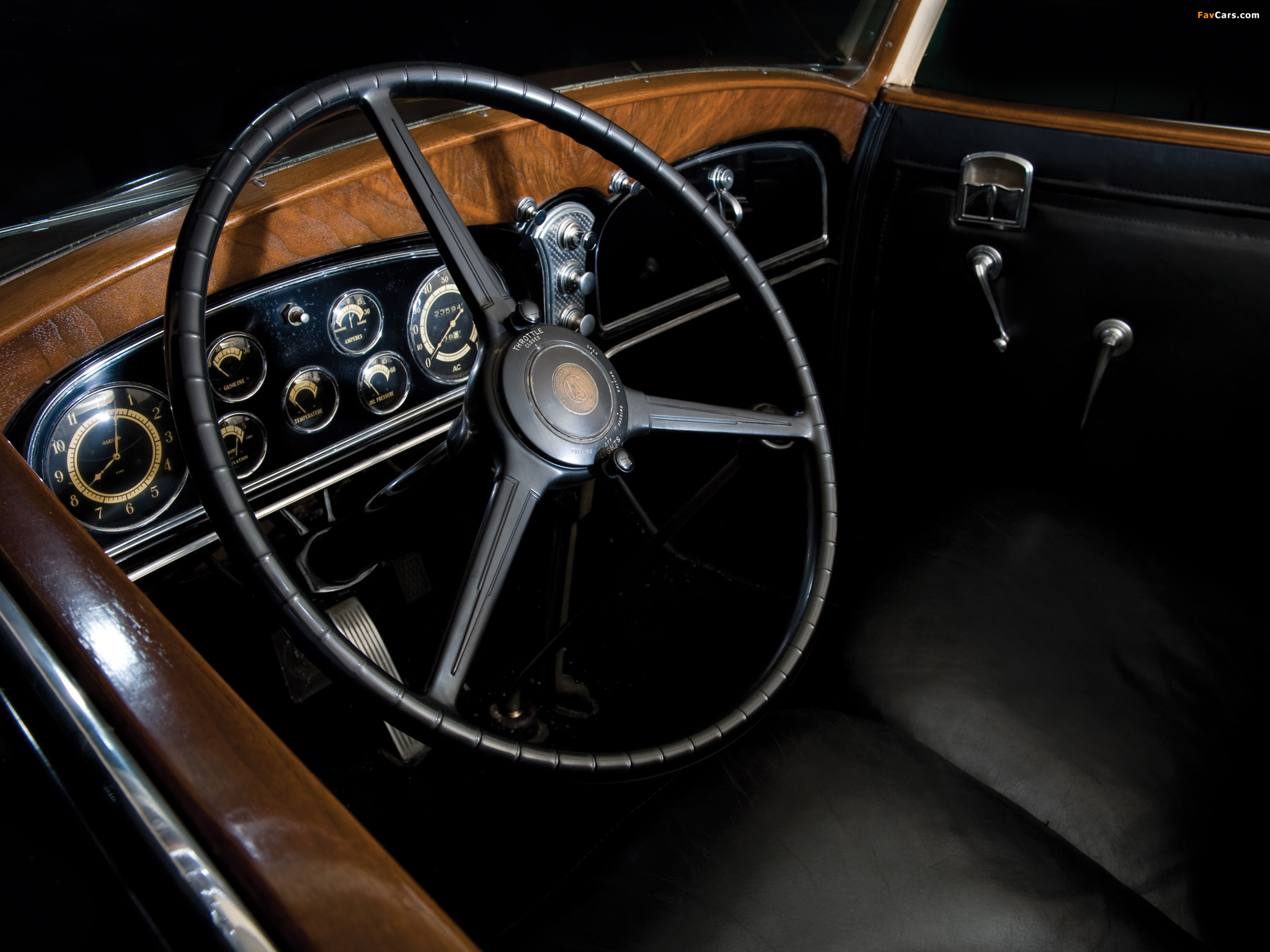 Photos of LaSalle Convertible Coupe 1933 (2048 x 1536)
