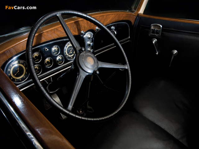 Photos of LaSalle Convertible Coupe 1933 (640 x 480)