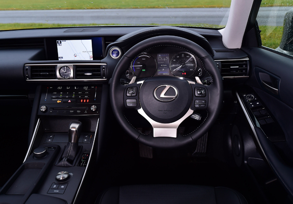 Images of Lexus IS 300h UK-spec (XE30) 2016
