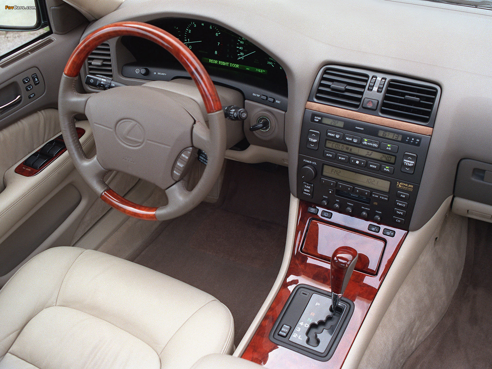 Images of Lexus LS 400 US-spec (UCF20) 1997–2000 (1600 x 1200)
