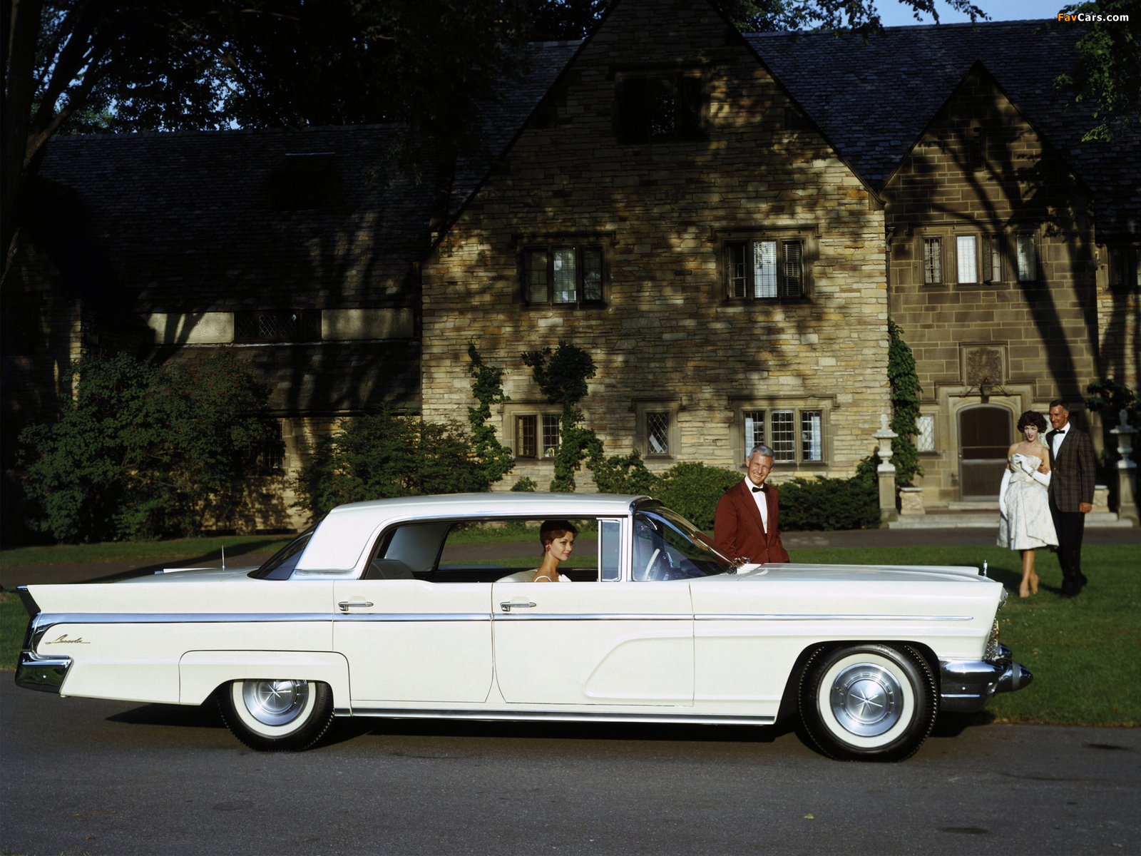 Lincoln Landau 4-door Hardtop (57A) 1960 wallpapers (1600 x 1200)