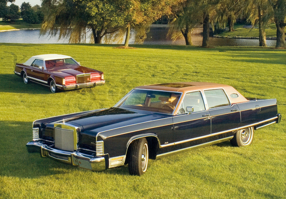 Lincoln Continental Town Car 1977 & Mark V 1978 pictures