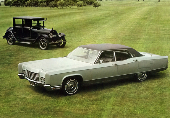 Pictures of Lincoln Model L 1921 & Continental Sedan 1971