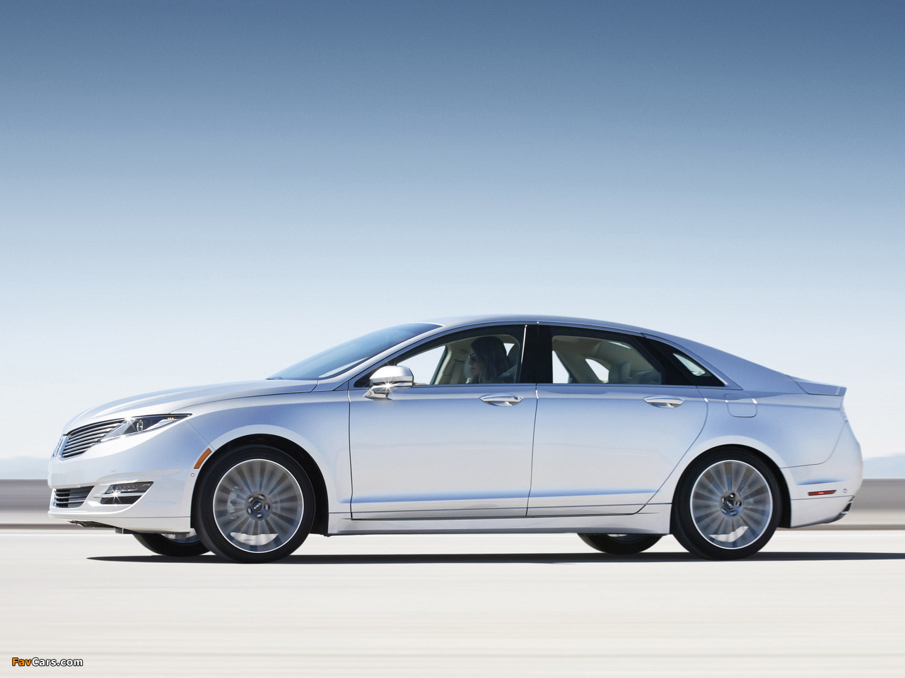 Images of Lincoln MKZ Hybrid 2012 (1280 x 960)