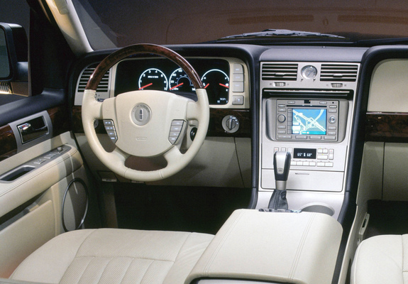 Lincoln Navigator 2003–06 photos