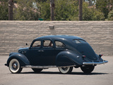 Images of Lincoln Zephyr Sedan 1936–39