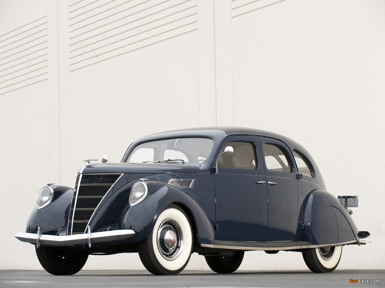 Photos of Lincoln Zephyr Sedan 1936–39 (1280 x 960)