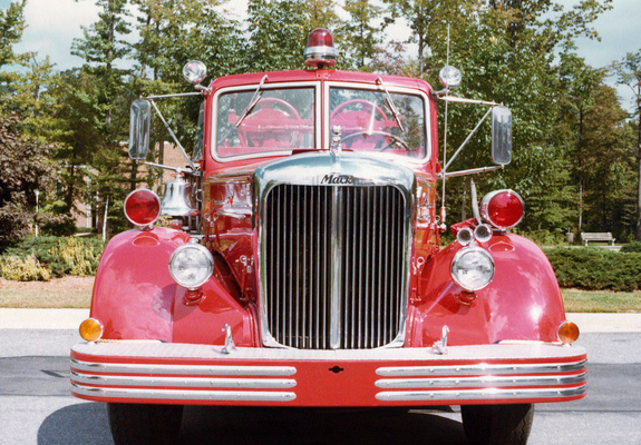 Pictures of Mack L-85 Firetruck 1954