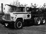 Pictures of Mack R700 1965–90