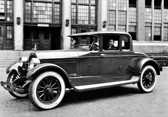 Pictures of Marmon Model 34 Coupe 1921