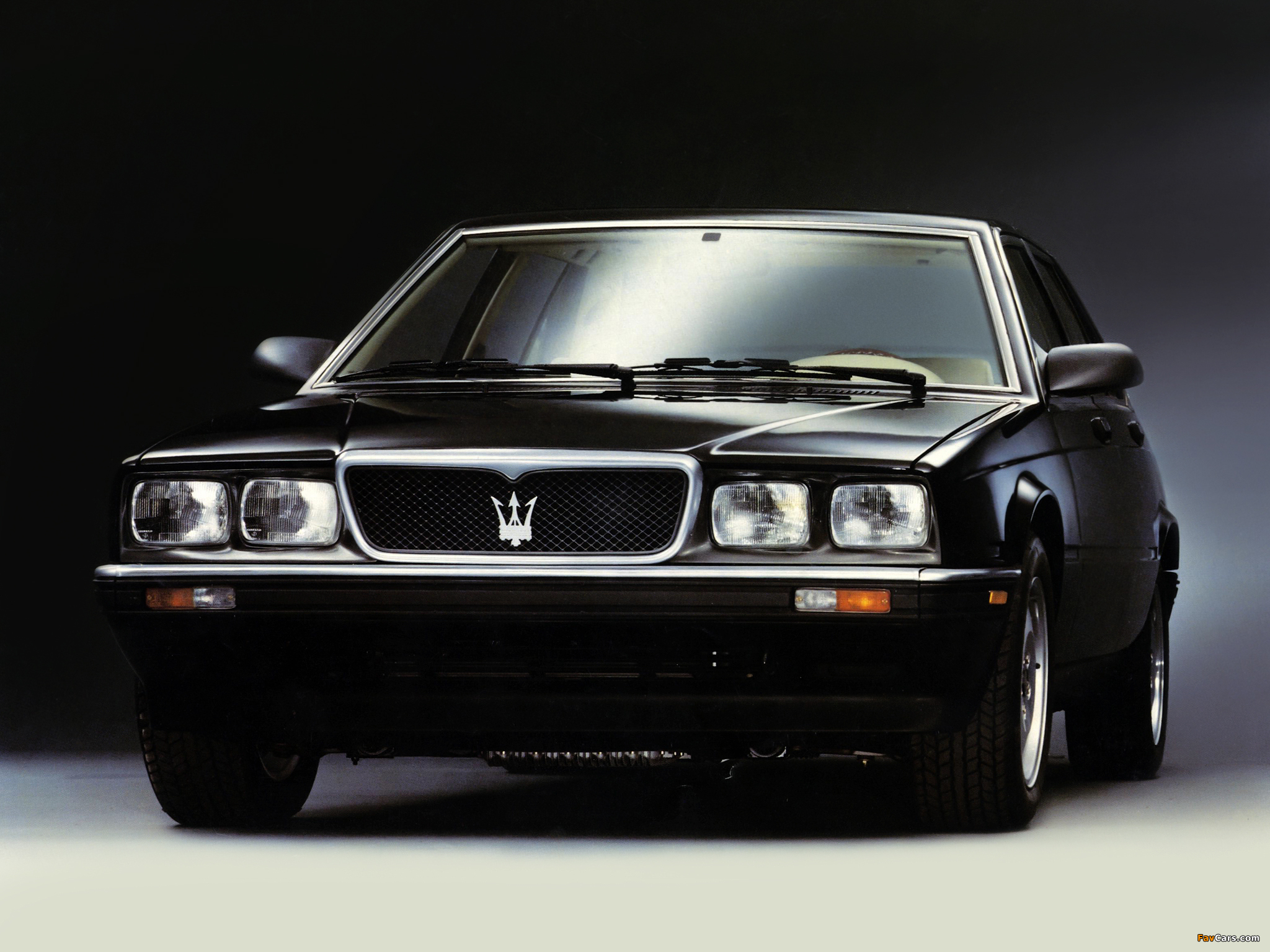 Photos of Maserati 430 1987-91 (2048x1536)