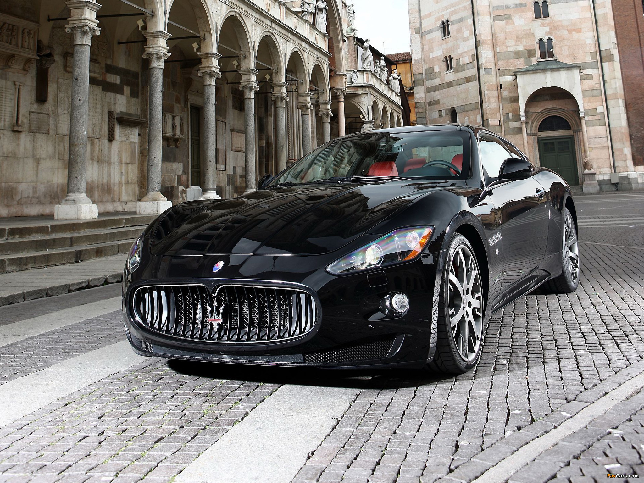 Список роскошных автомобилей. Maserati Gran Turismo s 2008. Maserati GRANTURISMO S 2008. Мазерати ГРАНТУРИЗМО 2008 черная. Maserati GRANTURISMO I, 2008.