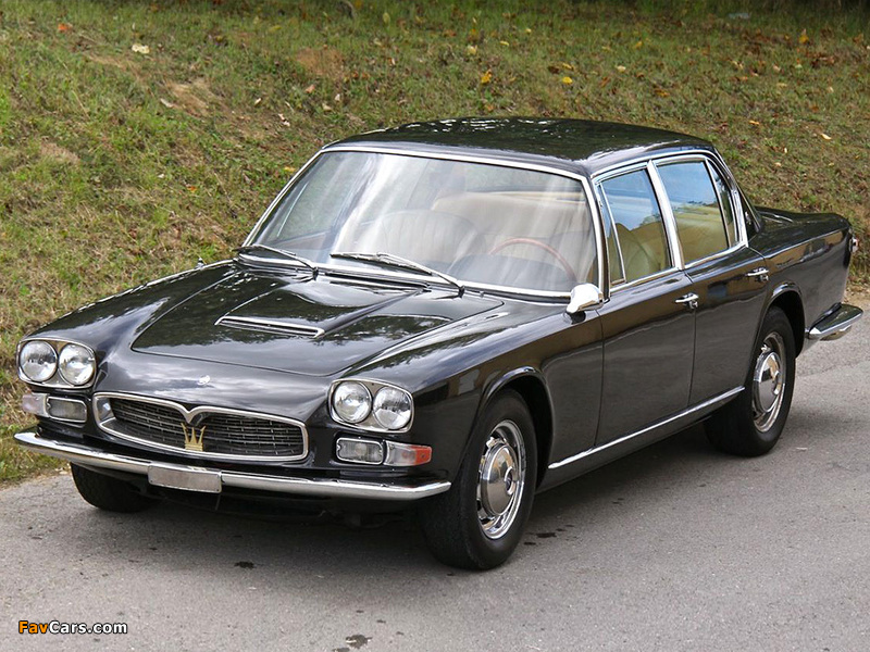 Images of Maserati Quattroporte Series II (I) 1966–69 (800 x 600)