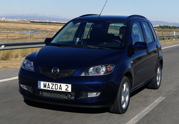 Mazda 2 2002–05 photos
