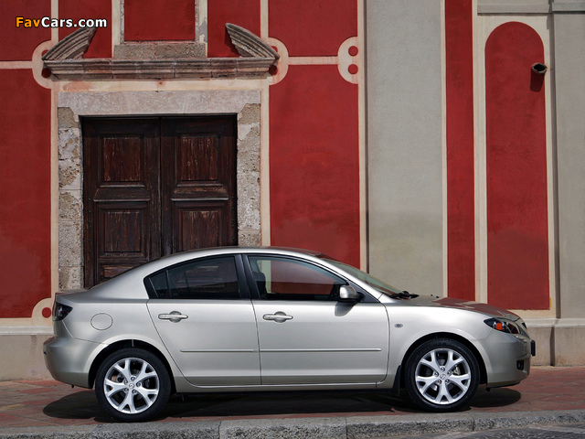 Pictures of Mazda 3 Sedan 2006–09 (640 x 480)