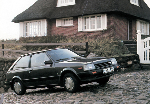 Mazda 323 3-door (BD) 1980–85 images