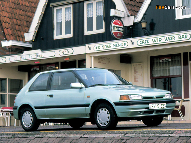 Mazda 323 3-door (BG) 1989–94 pictures (640 x 480)