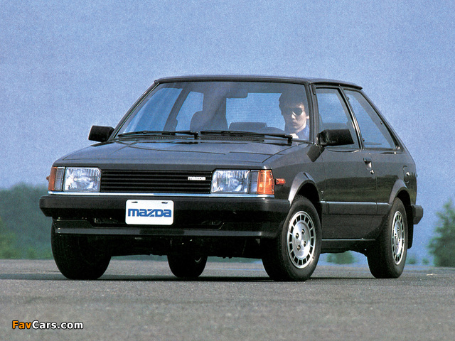 Photos of Mazda 323 3-door (BD) 1980–85 (640 x 480)