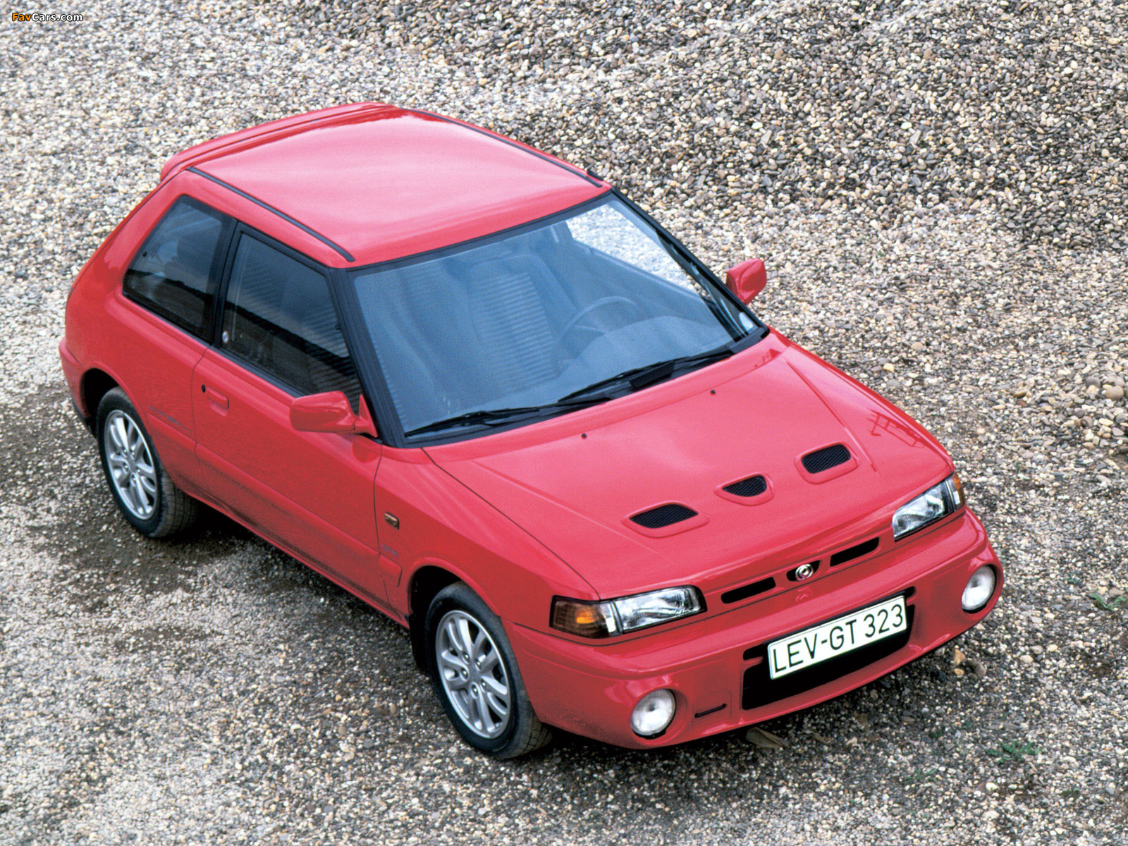 Pictures of Mazda 323 GT (BG) 1990–93 (1600 x 1200)