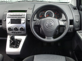 Mazda 5 UK-spec 2005–08 pictures