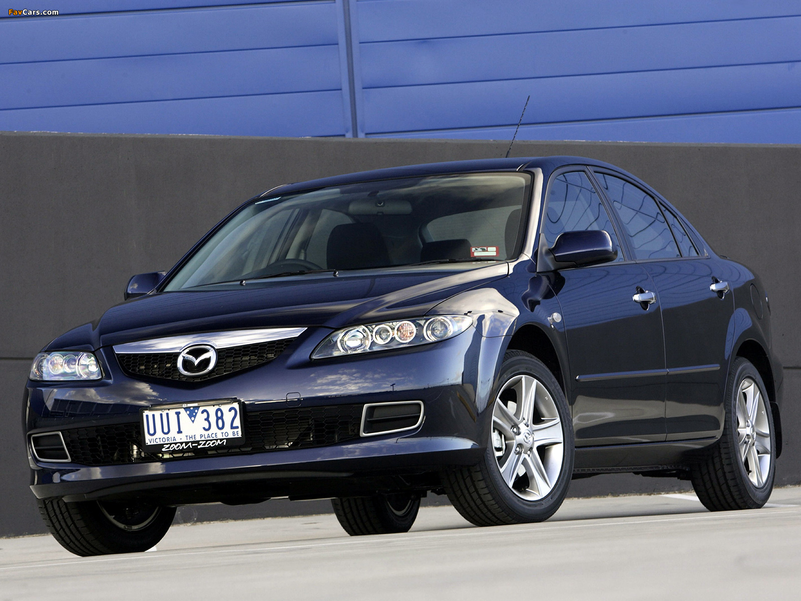 Мазда 6 1 поколение. Mazda Mazda 6 2005. Mazda 6 2002. Mazda 6 Hatchback. Мазда 6 хэтчбек 2005.