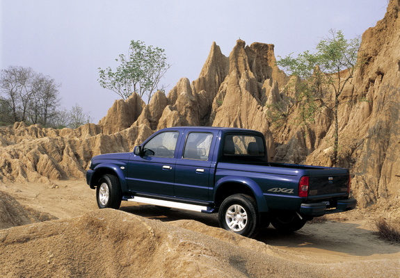 Pictures of Mazda B2500 Turbo 4×4 Double Cab 2002–06