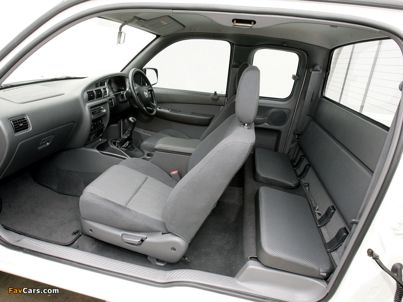 Images of Mazda Bravo Freestyle Cab 2003–06 (800 x 600)