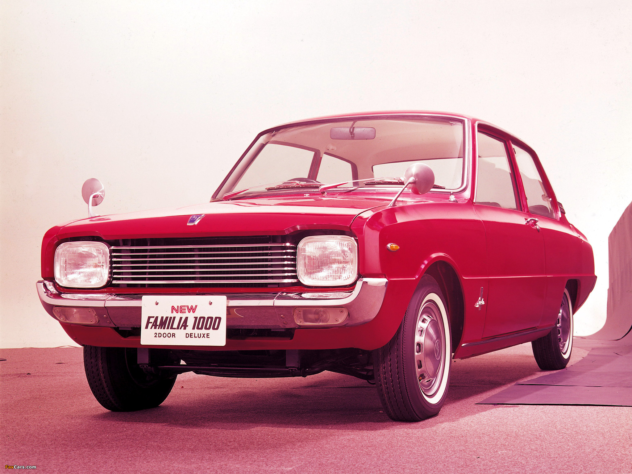 Images of Mazda Familia 1000 2-door Sedan 1967–70 (2048 x 1536)