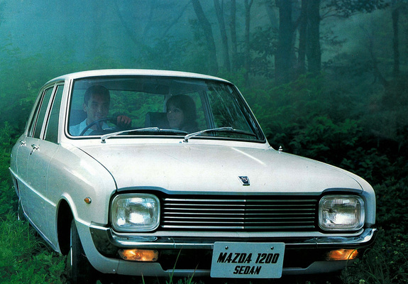 Mazda Familia 1200 4-door Sedan 1968–70 wallpapers