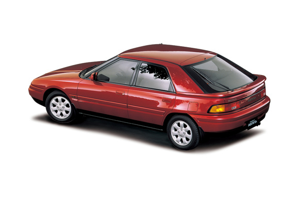 Mazda Familia Astina (BG) 1989–94 images
