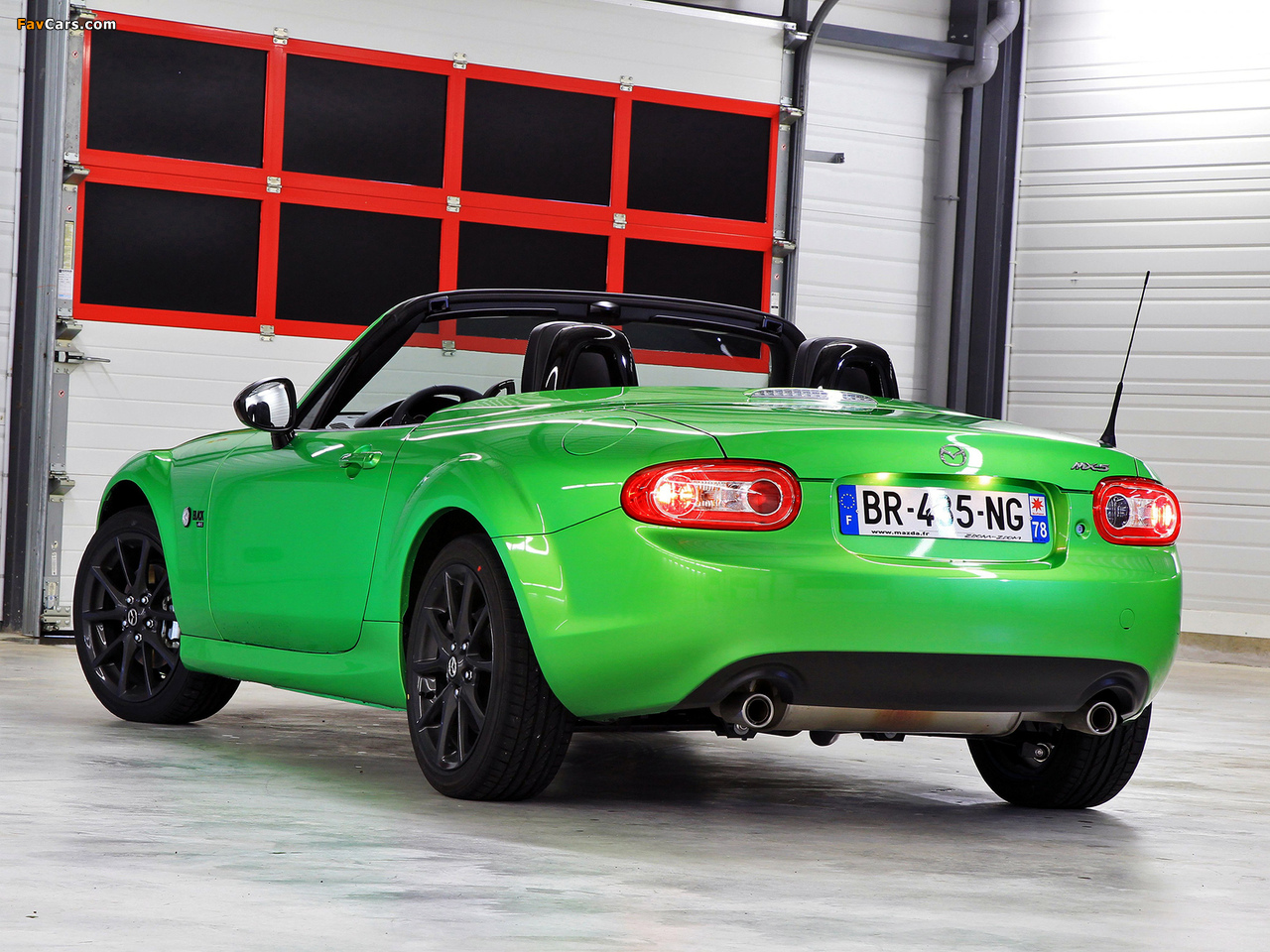 Mazda MX-5 Roadster-Coupe Sport Black FR-spec (NC2) 2011 pictures (1280 x 960)