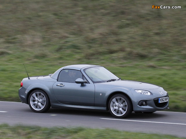Mazda MX-5 Roadster-Coupe UK-spec (NC3) 2012 images (640 x 480)