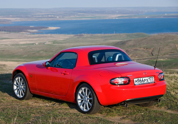 Mazda MX-5 Roadster-Coupe (NC) 2005–08 wallpapers