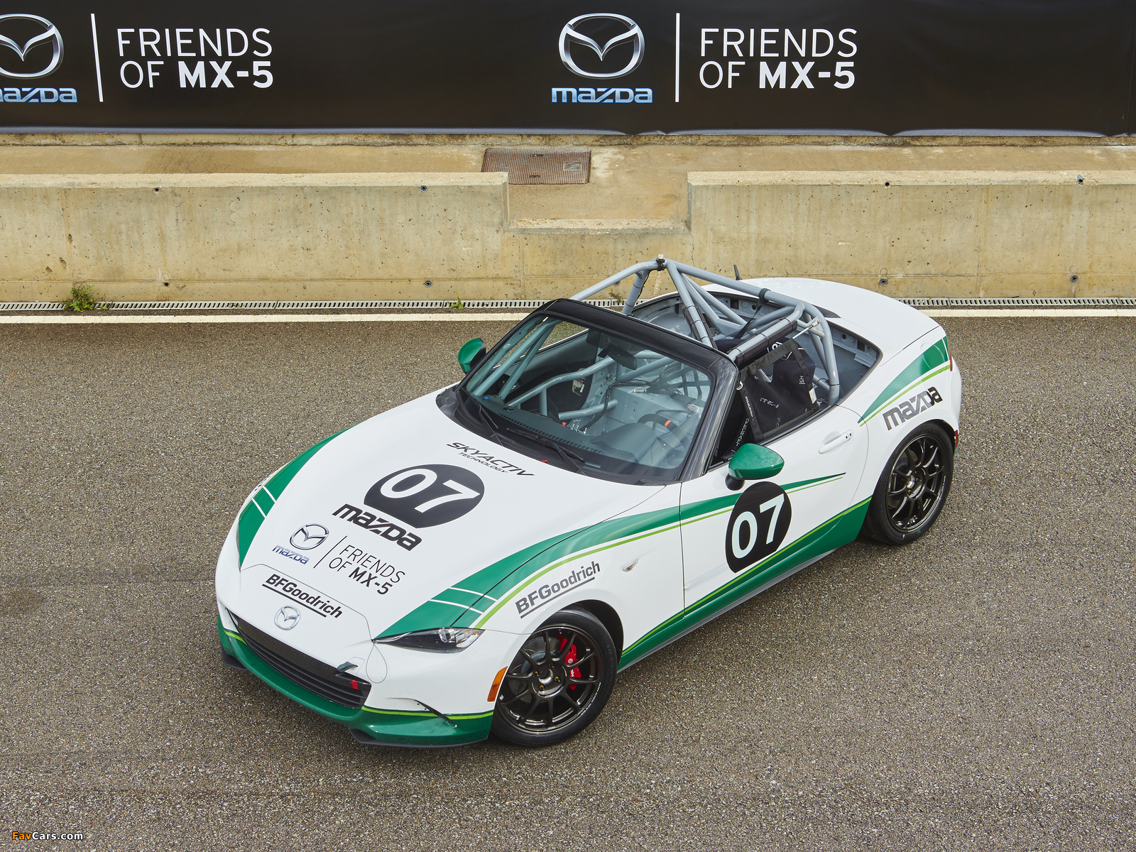 Mazda MX-5 Cup (ND) 2015 wallpapers (1600 x 1200)