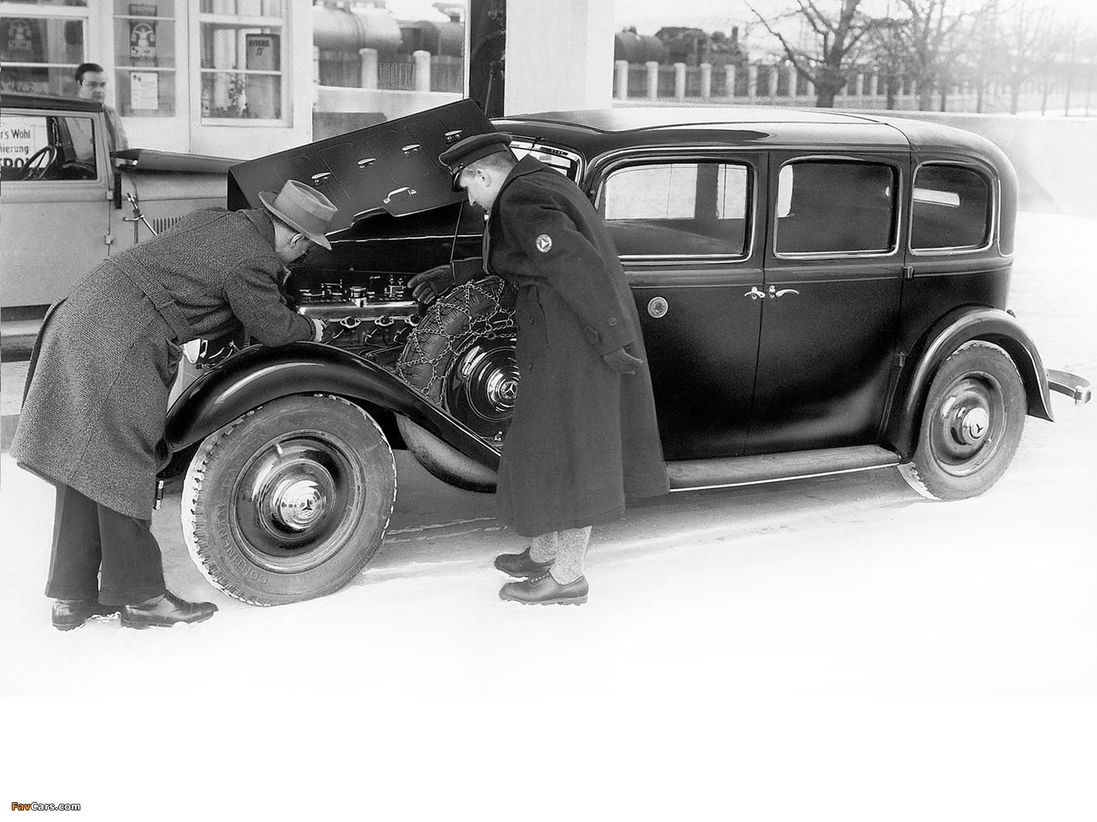 Pictures of Mercedes-Benz 260D Pullman Limousine (W138) 1936–40 (1600 x 1200)