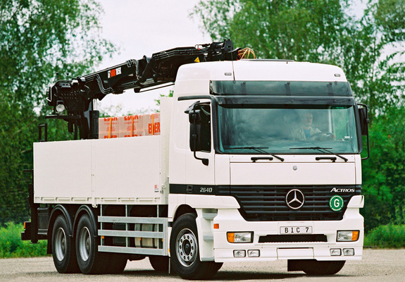 Images of Mercedes-Benz Actros 2640 (MP1) 1997–2002