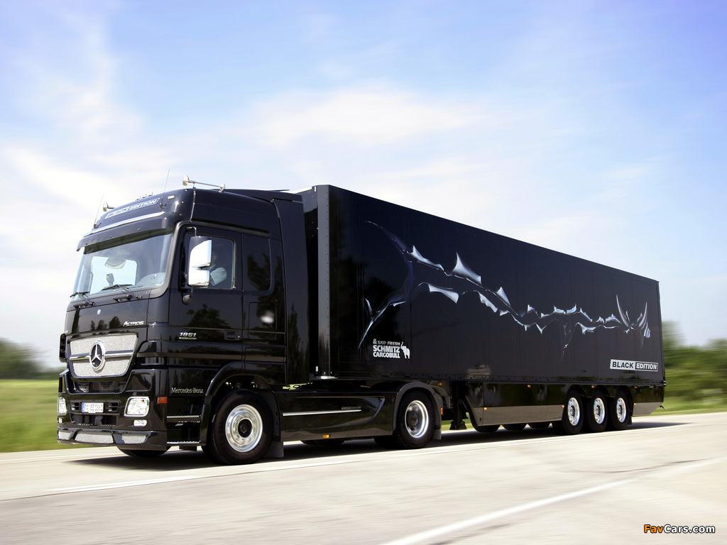 Images of Mercedes-Benz Actros 1861 LS Black Edition (MP2) 2004 (1024 x 768)